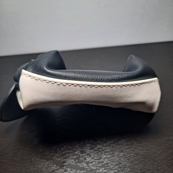 mickey mouse round coin purse - Picture 5 of 7